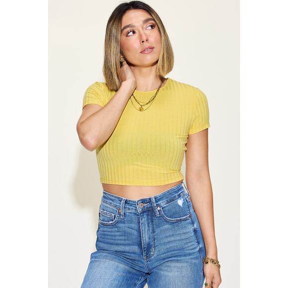 BASIC BAE Yellow Ribbed Round Neck Short Sleeve Cropped T-Shirt MISSES NEW - Picture 2 of 5
